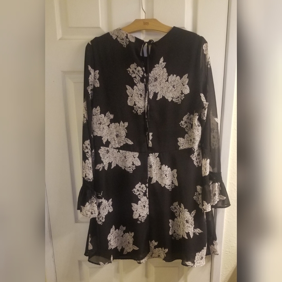 XHILARATION 3/4 Sleeve Dress - Picture 2 of 4